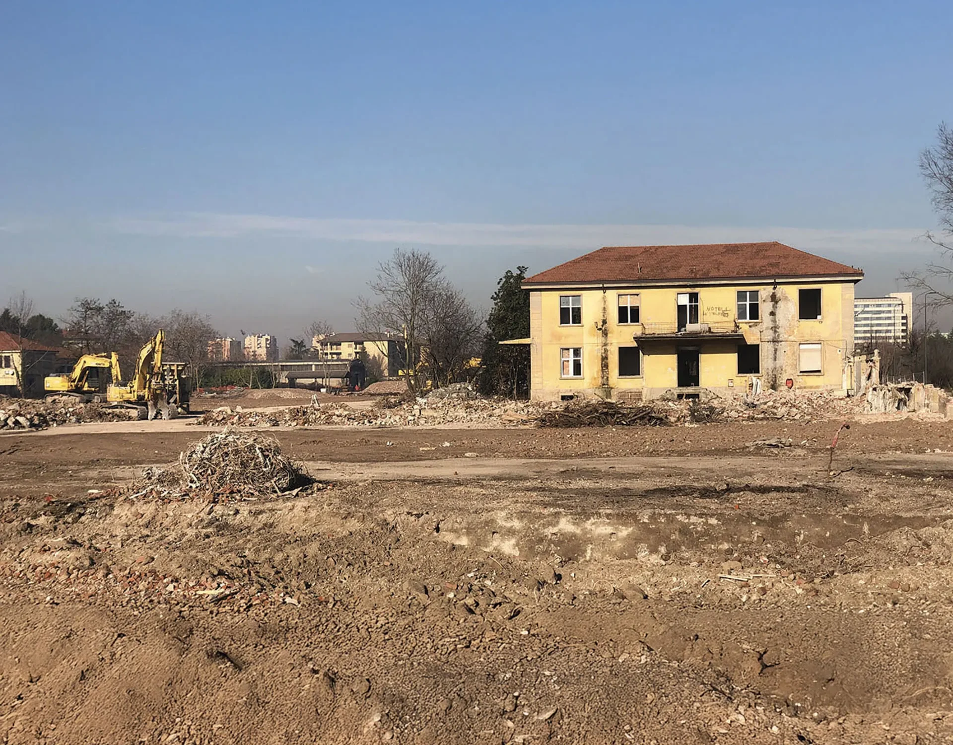 Ex Magazzini di Baggio, cantiere Impresit Lavori S.p.A. a Milano