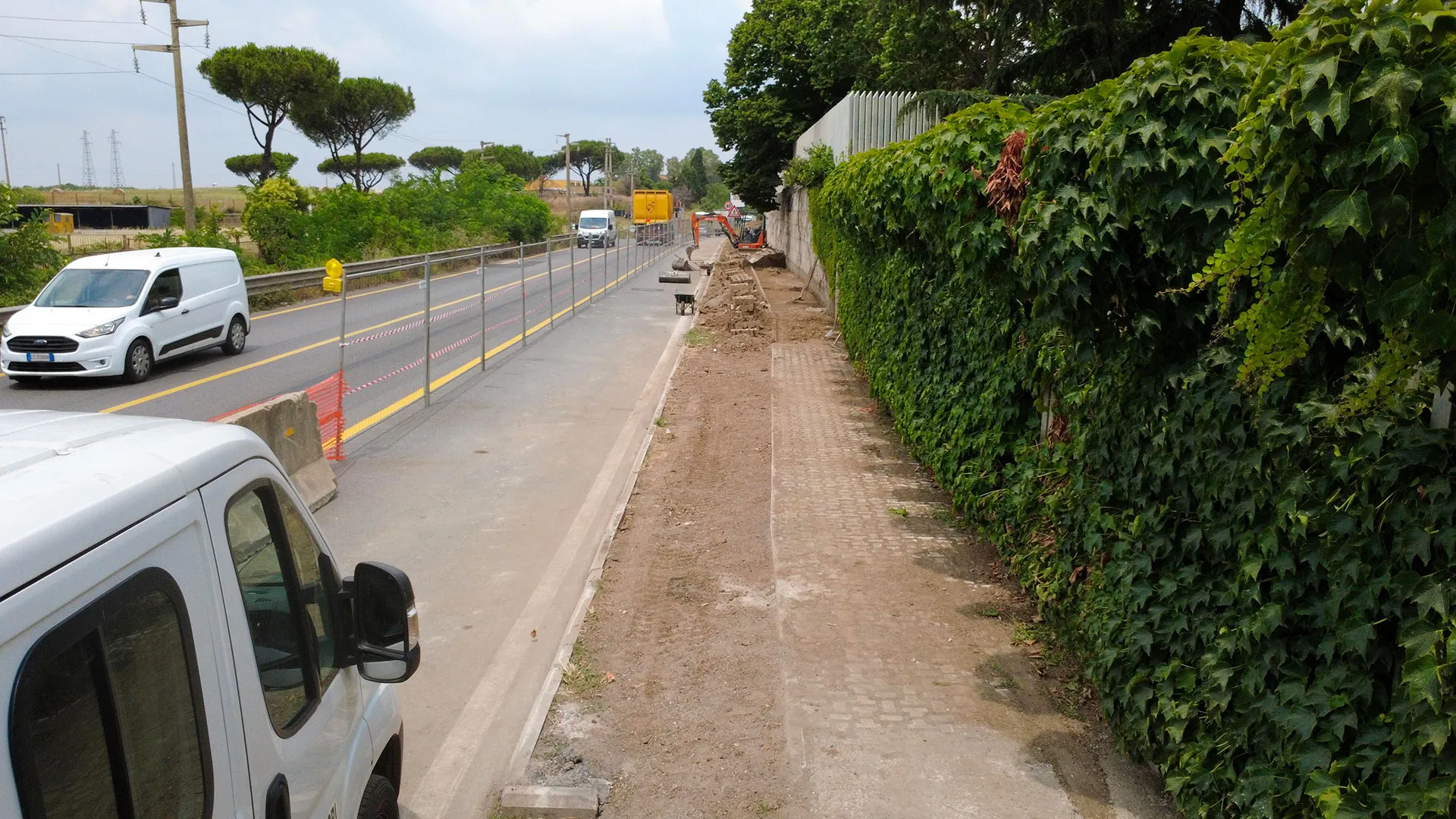 Riqualifica stradale, cantiere a Pomezia (RM)