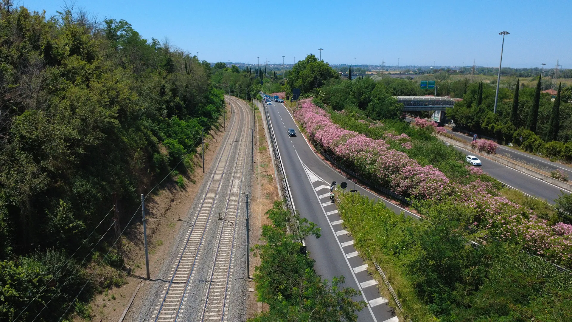 Via del Mare, tratto affiancato alla ferrovia Roma-Lido, lavori stradali ANAS